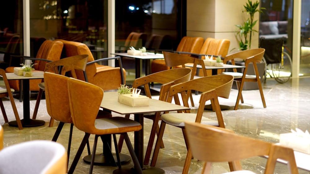 Hayat Al Riyadh Hotel Екстериор снимка