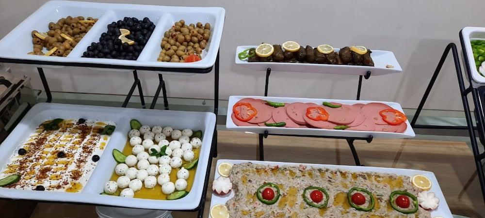 Hayat Al Riyadh Hotel Екстериор снимка
