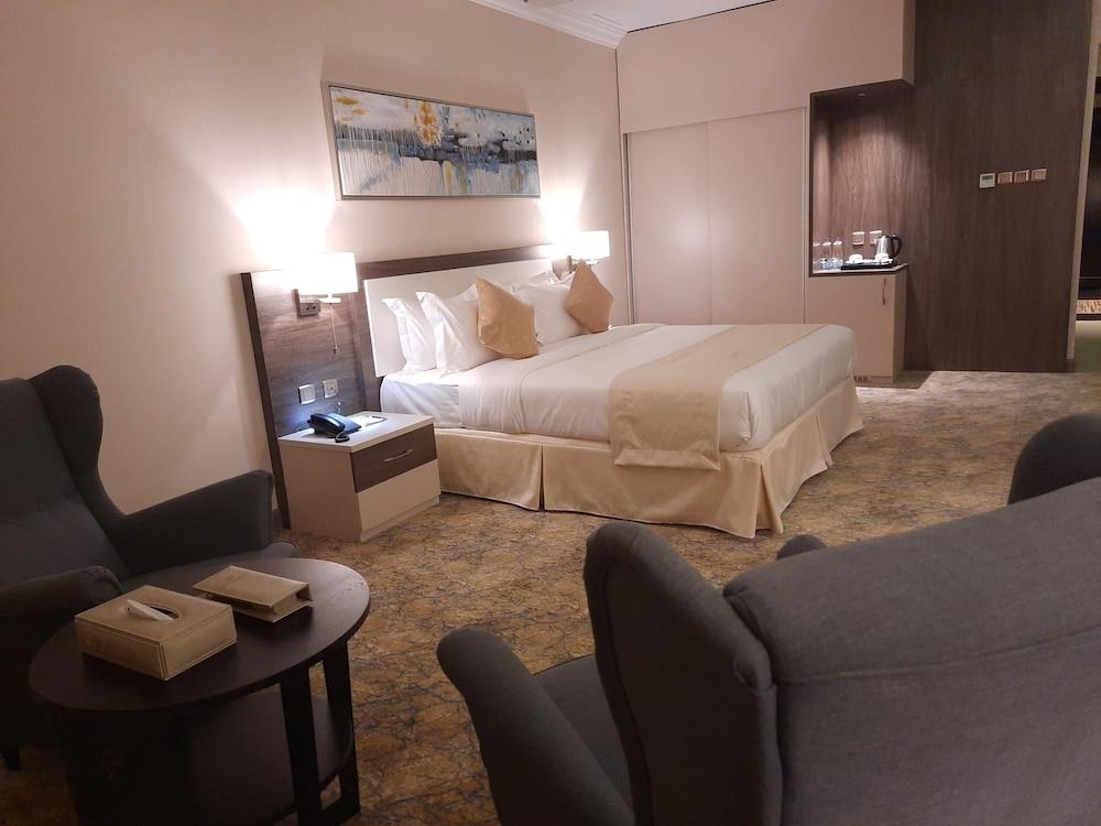Hayat Al Riyadh Hotel Екстериор снимка